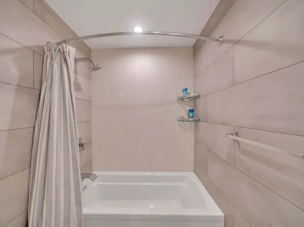 61 14th Street image 25 of 31