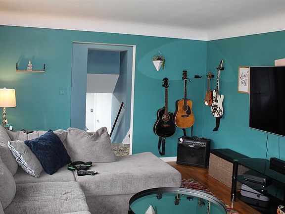5th image of 5033 Daly Blvd