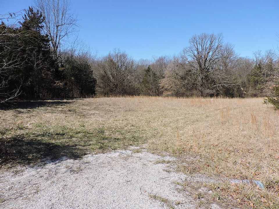 2nd image of 5735 Grand Oak Dr