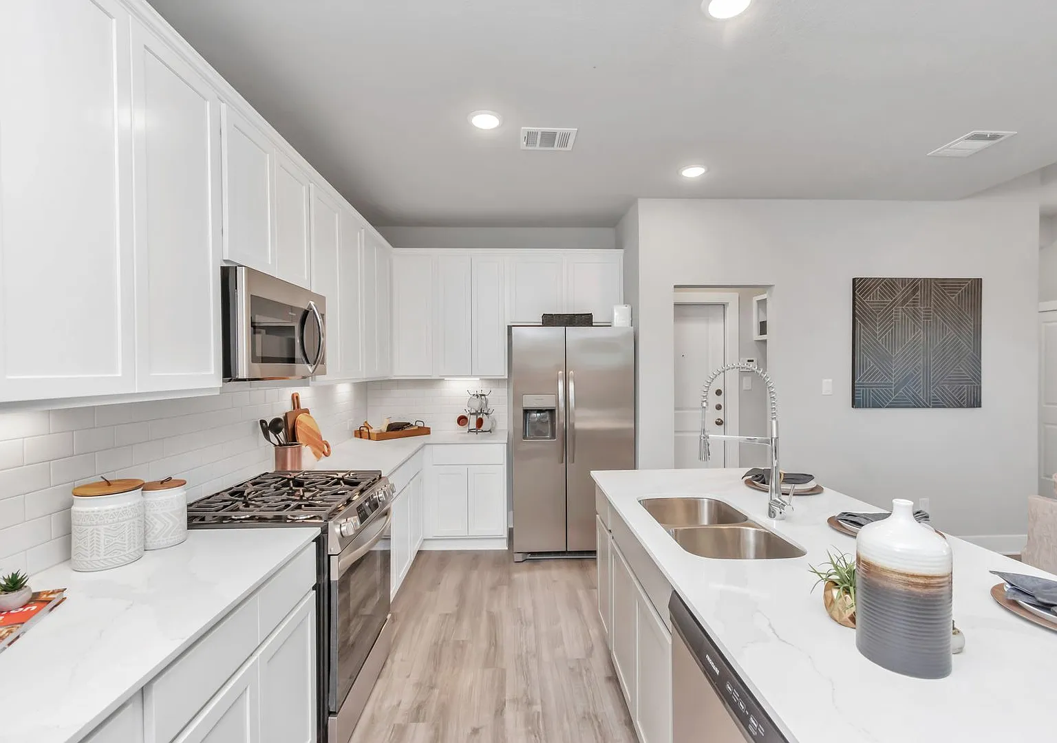 Welcome to the Juniper Where Comfort Meets Elevated Living — Photo 1