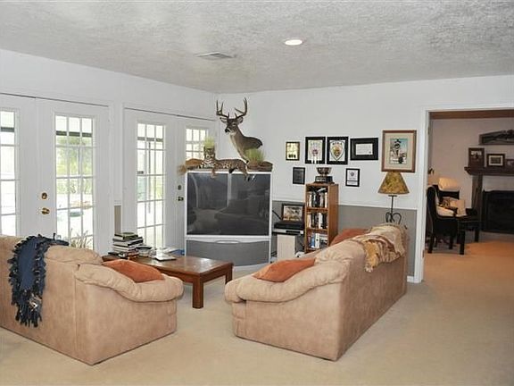 5th image of 10453 League Line Rd