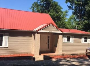 2504 Spring St SW, South Charleston, WV 25303