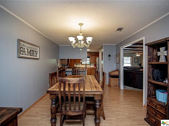 5th image of 402 N Mesquite Dr