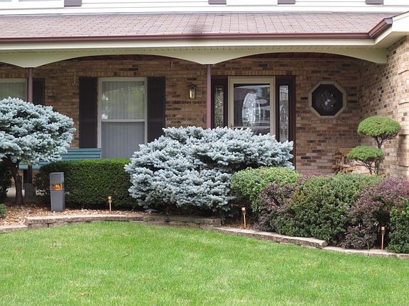 2nd image of 728 Sandpebble Dr