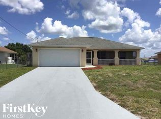 4004 11th St SW, Lehigh Acres, FL 33976