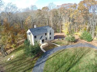10714 Milkweed Dr, Great Falls, VA 22066