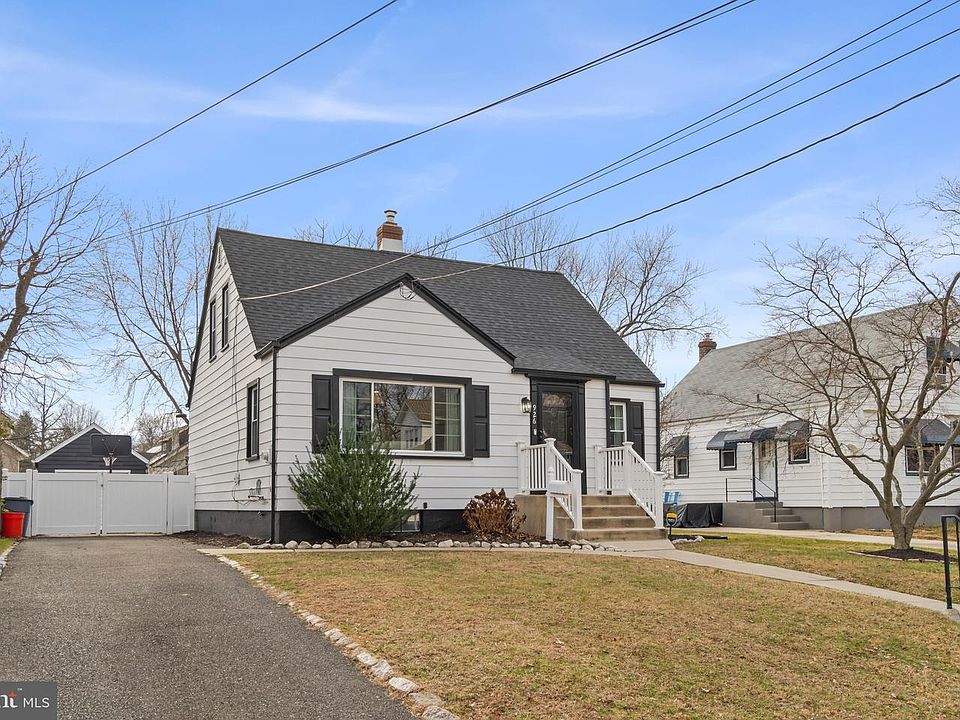 1st image of 926 Belmont Ave