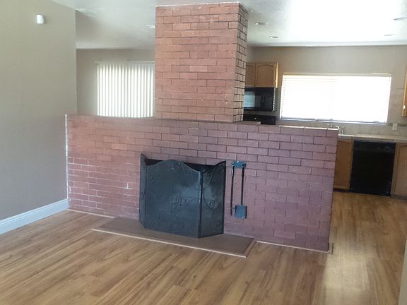 3rd image of 7409 Grand Oaks Blvd