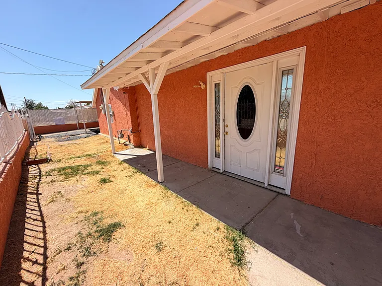 36528 Irwin Rd #B — Photo 7