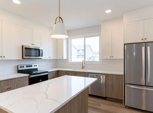 6134 Carr Rd NW, Edmonton, AB T5E6Y3