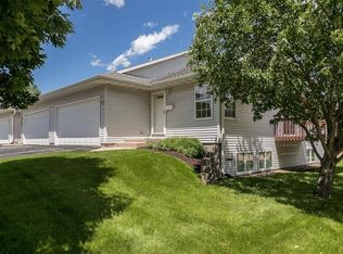 4300 Lorcardo Dr NE UNIT A, Cedar Rapids, IA 52402