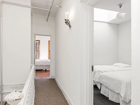 5th image of 69 W 119th St #1