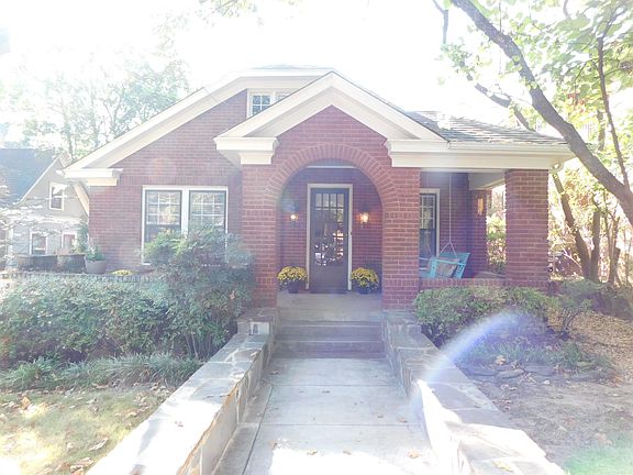 5th image of 616 N Pine St