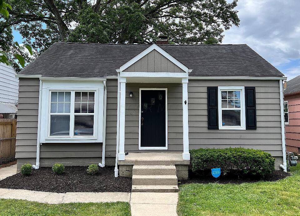 1st image of 639 E Jeffrey Pl