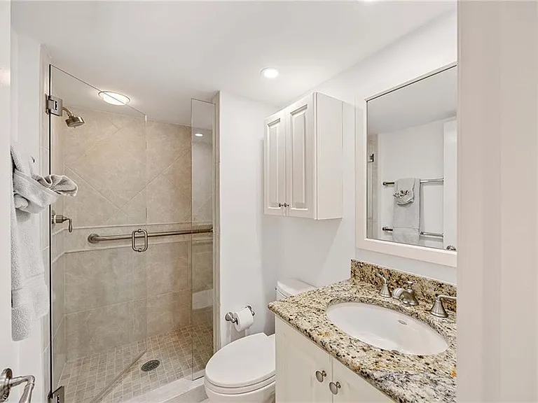4651 Gulf Shore Blvd N #1106 — Photo 28