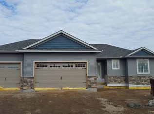 3923 87th St E, Inver Grove Heights, MN 55076