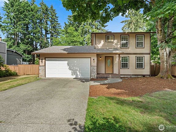 2nd image of 16405 95th Avenue Ct E