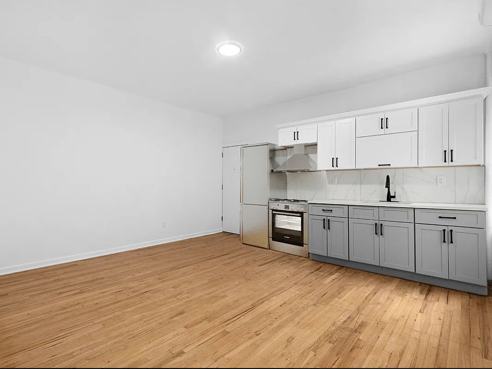 1st image of 346 Montgomery St APT 6B