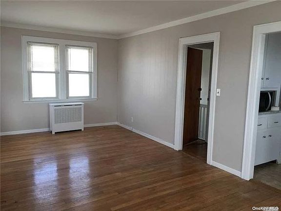 2nd image of 58 Illinois Ave