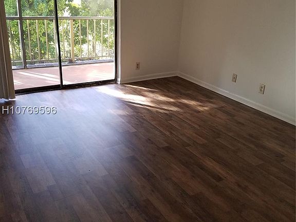 5th image of 3200 Coral Springs Dr APT 212