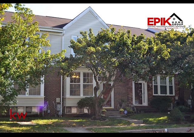 1st image of 4 Wessex Ct