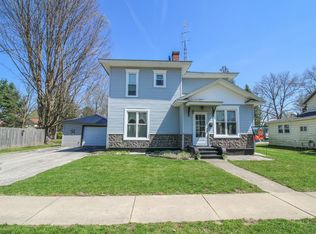 305 N Douglas Ave, Three Rivers, MI 49093