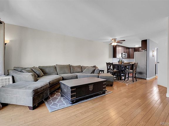 3rd image of 1020 Coronado Parkway #B