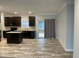 131 Country Meadows Dr, Mooresville, NC 28115