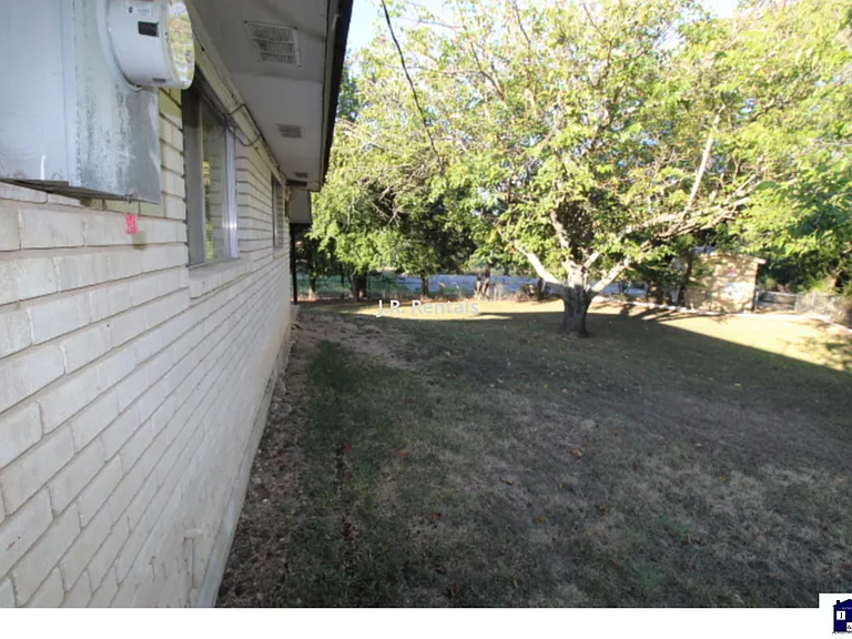 309 Myra Lou Ave — Photo 24