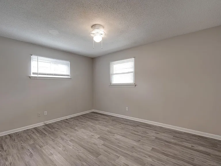 3814 Cherwood Ln #B — Photo 17