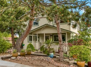 343 Patterson St, Ashland, OR 97520