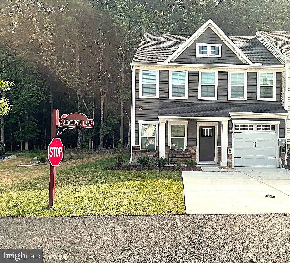 12736 Carnouste Ln #1