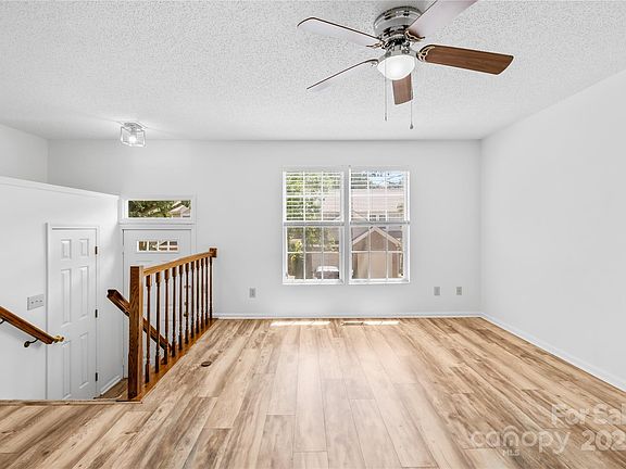 2nd image of 9639 Green Gable Ct