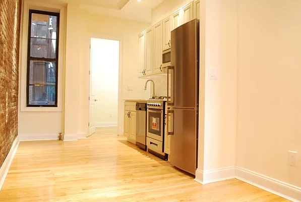 Rented by Triplemint | media 20