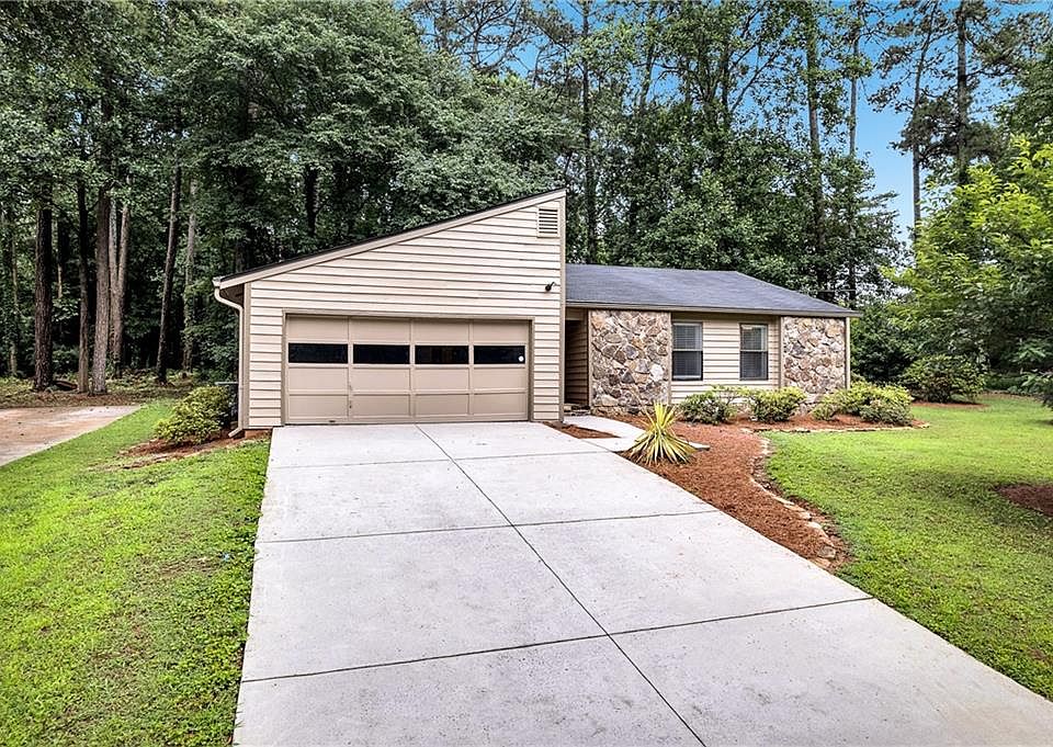 1st image of 2786 Olde Gate Ct