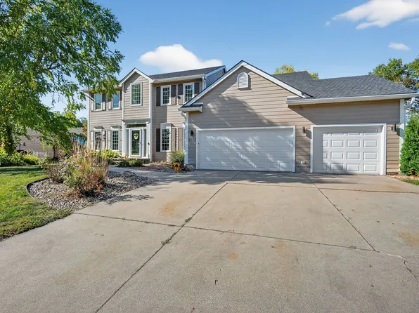 2094 NW 137th St, Clive, IA 50325