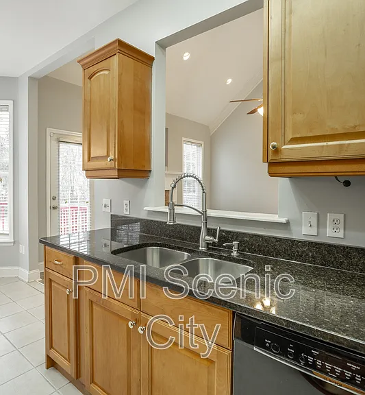 771 Mystic Brook Ct — Photo 38
