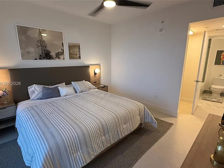 601 NE 1st Ave #3807 — Photo 6
