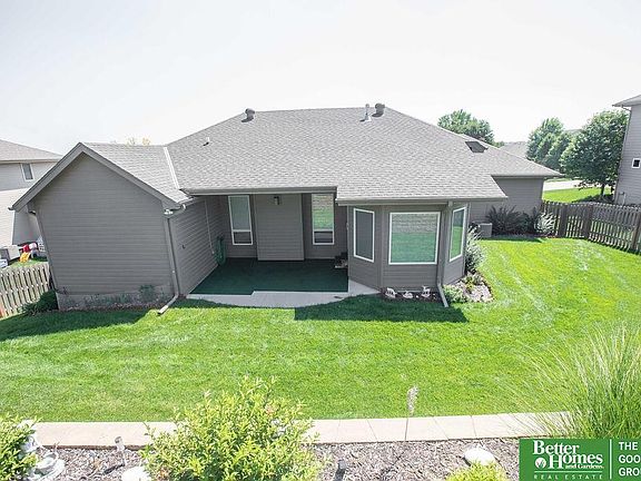 3rd image of 4552 S 198th St