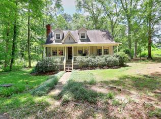 2735 Mount Carmel Rd, Hampton, GA 30228