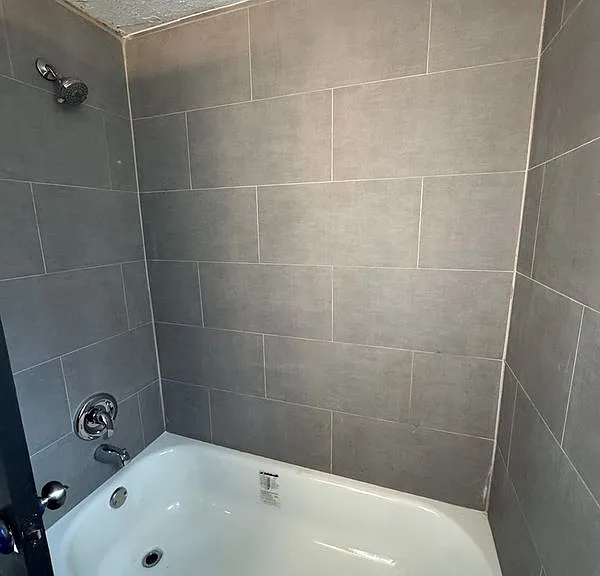 929 W 27th St #935 — Photo 5
