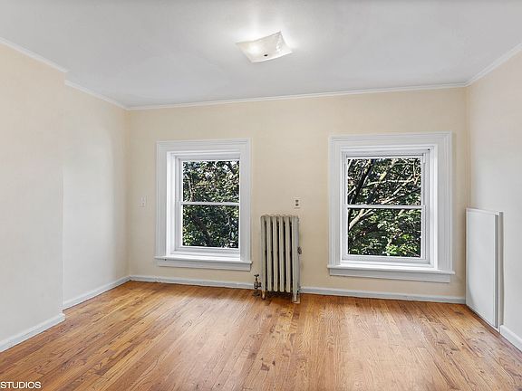 5th image of 510 Clinton St Floor 2