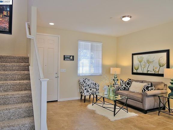 4th image of 134 Fleurette Ln