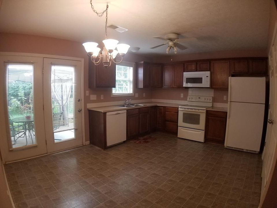 1st image of 2396 Prescott Ln