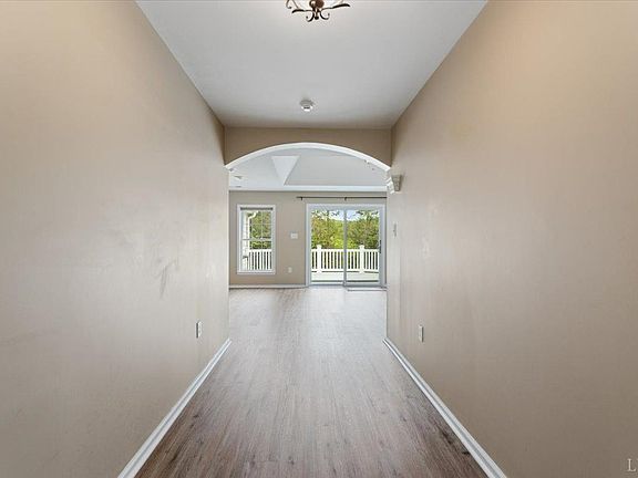 3rd image of 1415 Lake Shore Dr