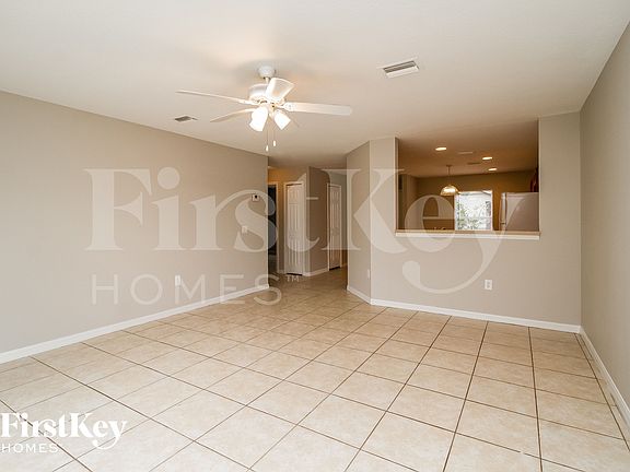 5th image of 421 Dove Dr