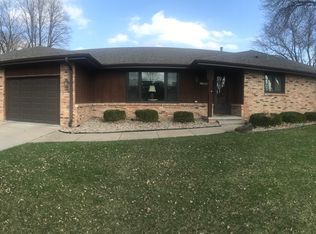 1344 N Clarmar Ave, Fremont, NE 68025