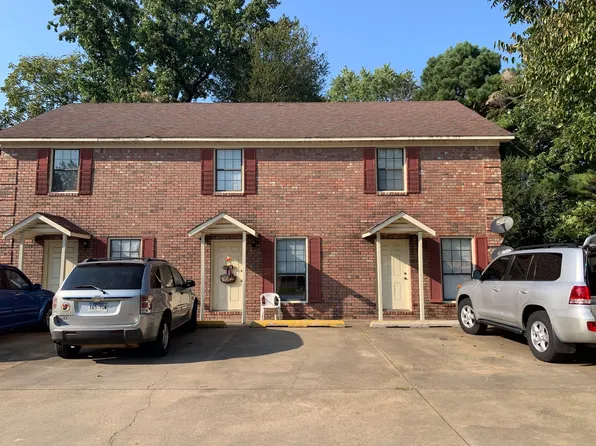 104 Center, 104 E Center St #104C, Jonesboro, AR 72401