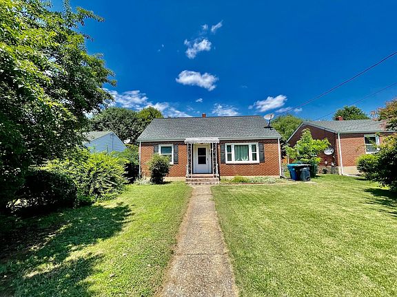 Brick Ranch w/ Large Front and Back Yard. Home is almost 2,000 Square Feet of Interior Space!