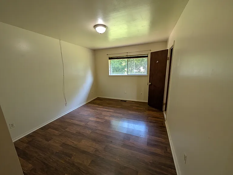 7315 S 68th Ave E — Photo 13